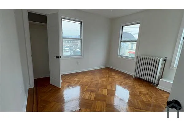 Building Photo - 739 Noble Ave #THE
