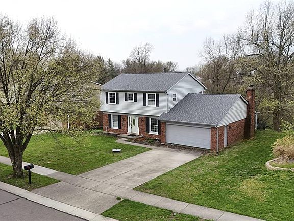 3rd image of 7099 Pickway Dr