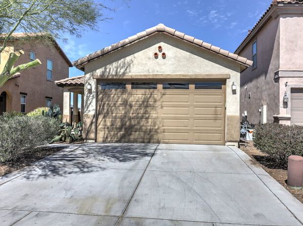 894 W Calle Sauce Blanco