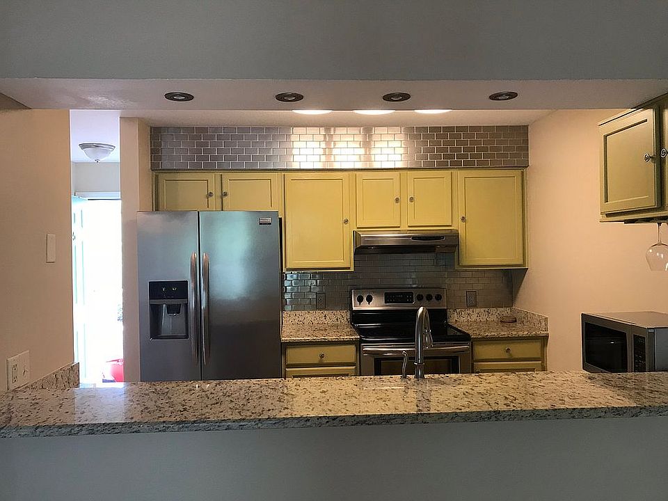 1st image of 200 Sandestin Ln APT 205