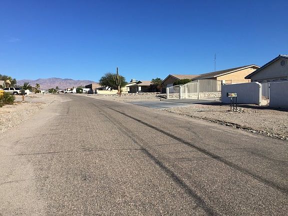 4th image of 2060 Pima Dr N