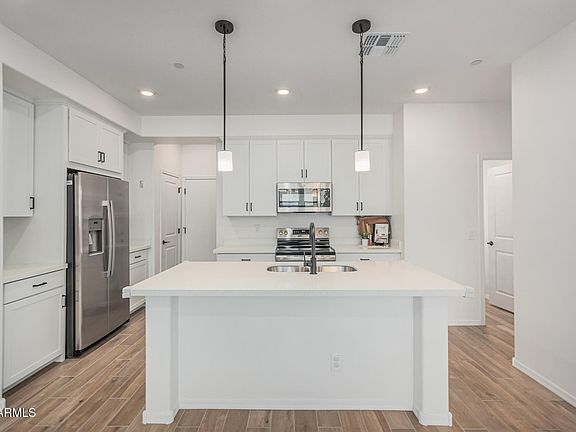 3rd image of 2658 S Sulley Drive #102