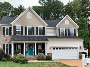 107 Cape Lndg, Yorktown, VA 23693