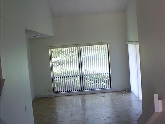 4th image of 3505 SW Quail Meadow Trl E APT C