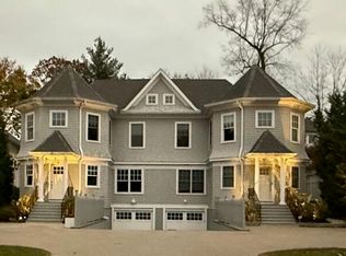 11 Orchard Pl #A, Greenwich, CT 06830