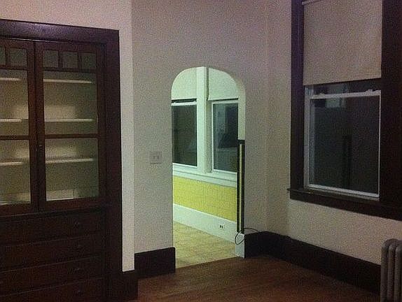 1R Living room