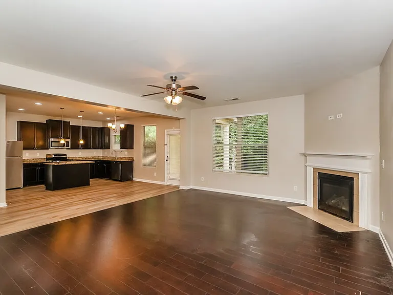 4782 Brookwood Pl — Photo 4