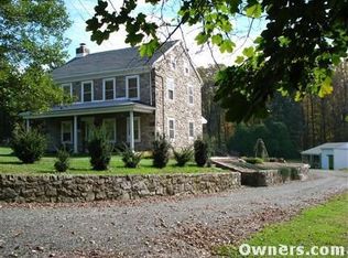 3057 Pricetown Rd, Temple, PA 19560