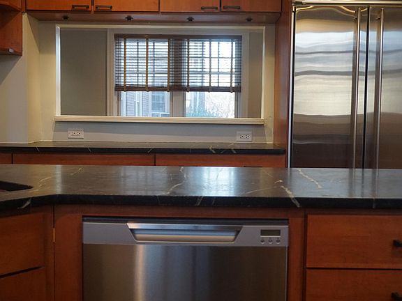 2nd image of 4621 Pine St Unit 1-G310
