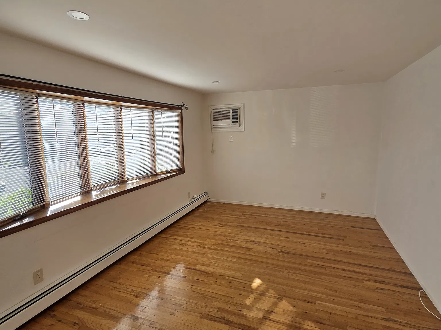 1 bed, 520 sqft, $2,000 — Photo 4