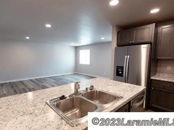 4521 Bobolink Ln #105-A, Laramie, WY 82070