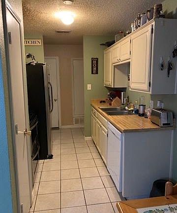 5th image of 7909 Buttonwood Dr