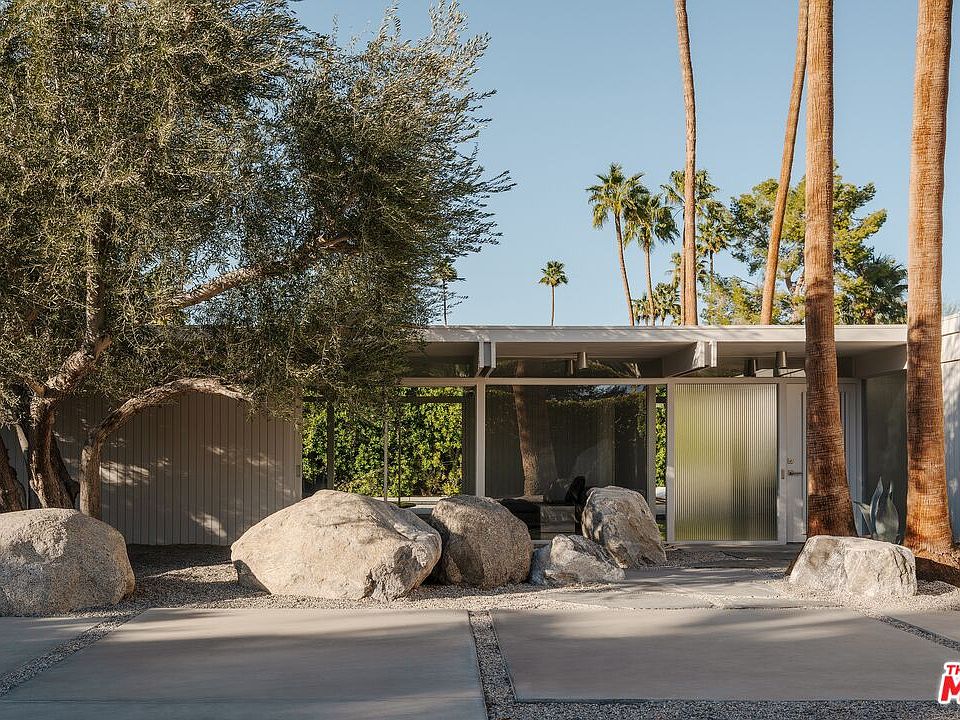 1272 E Verbena Dr, Palm Springs, CA 92262 | MLS #25606279 | Zillow