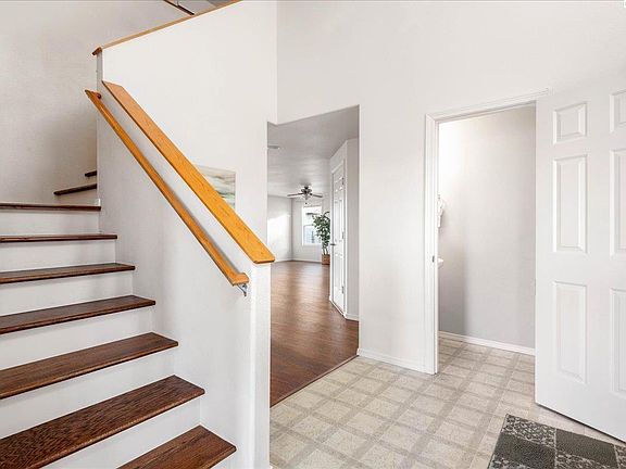 5th image of 42408 E Hacienda St NE
