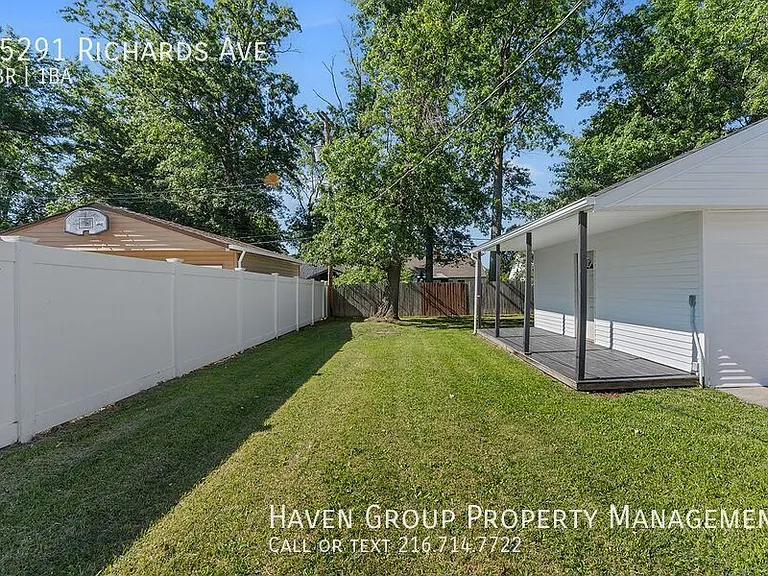 25291 Richards Ave — Photo 29