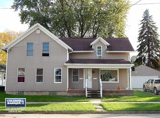 305 W 9th St, Kaukauna, WI 54130