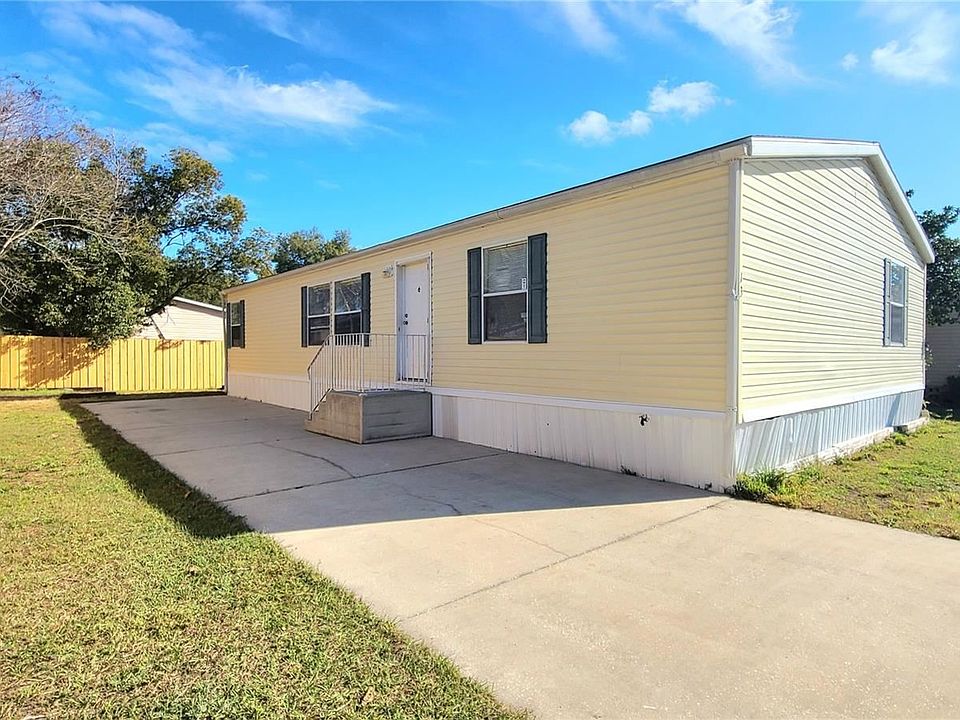 1st image of 13 Bonaire Pl