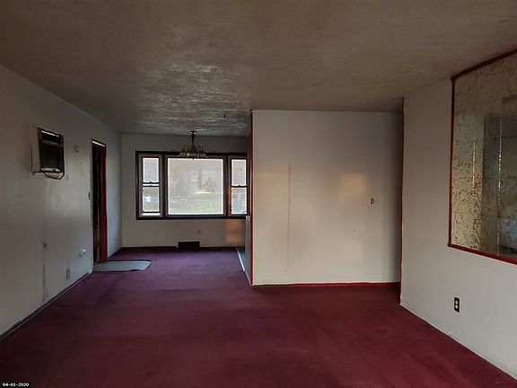 5th image of 2509 Forsythia Dr