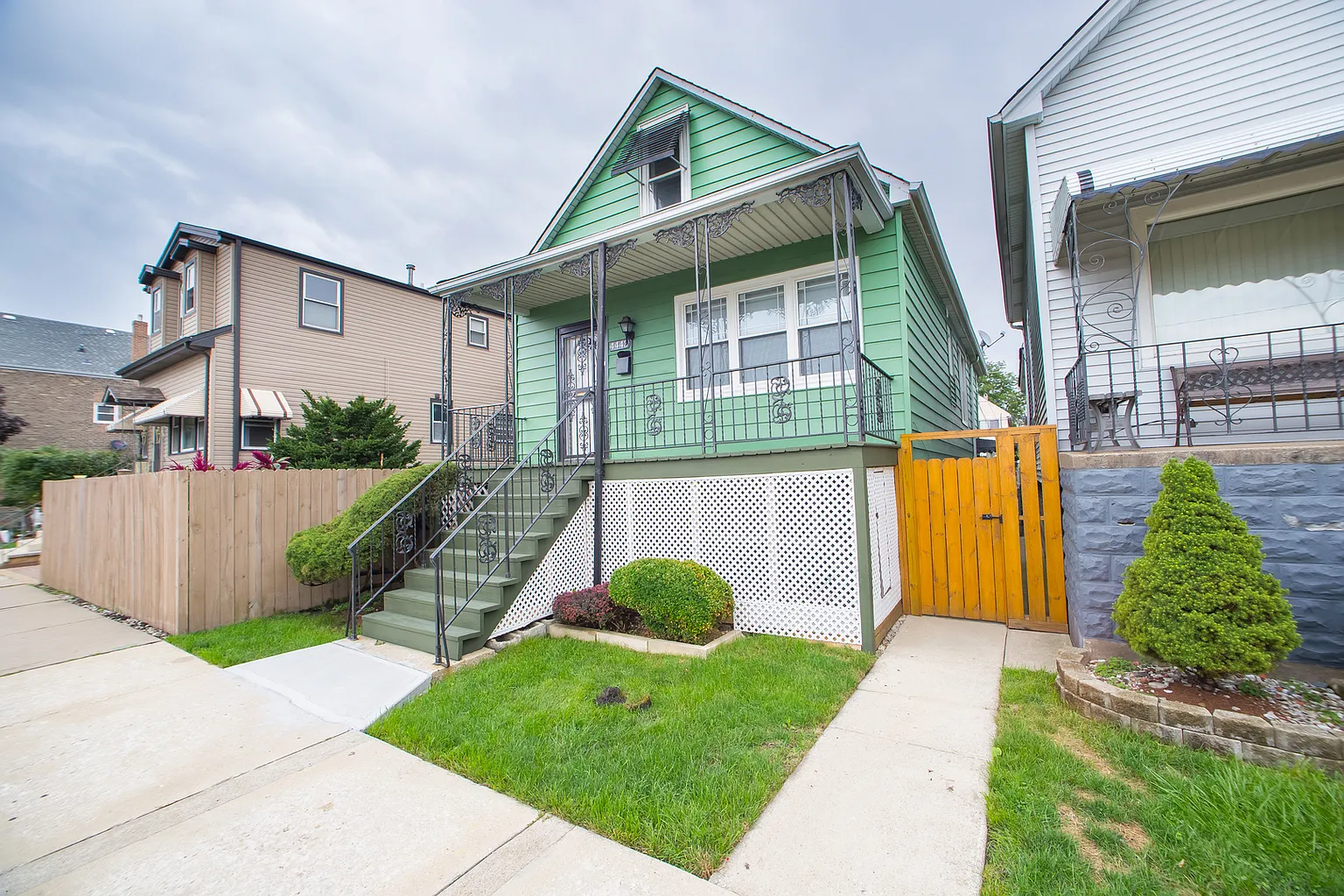 4443 S Drake Ave photo 1