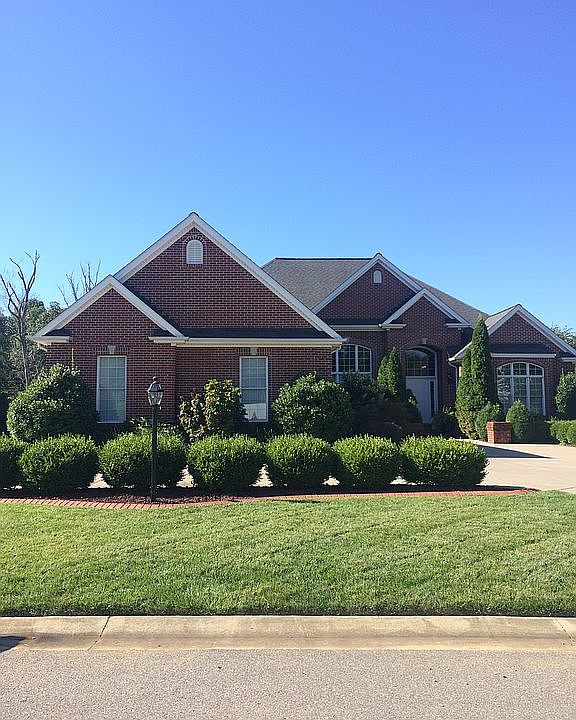 205 Forest Ridge Cove