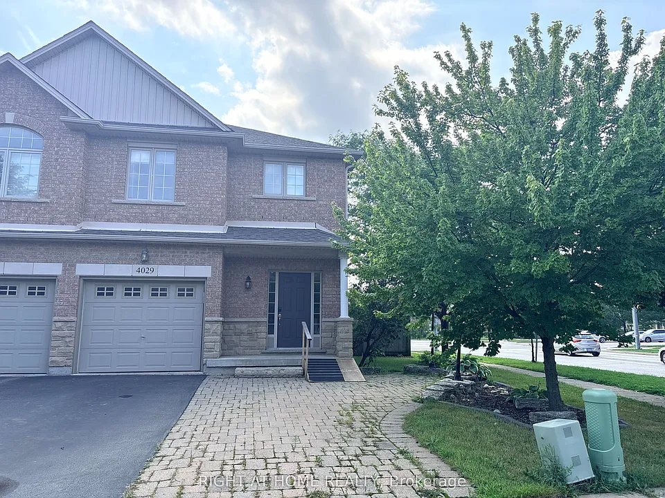 4029 Alexan Cres