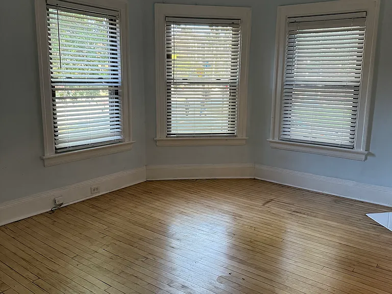 11203 Clifton Blvd — Photo 19