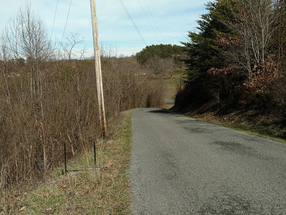 2nd image of 00 Piney Mtn