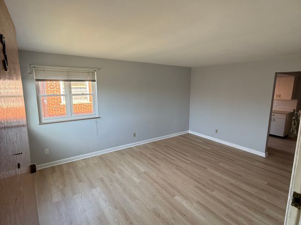 3925 E Gatewood Ln APT 3