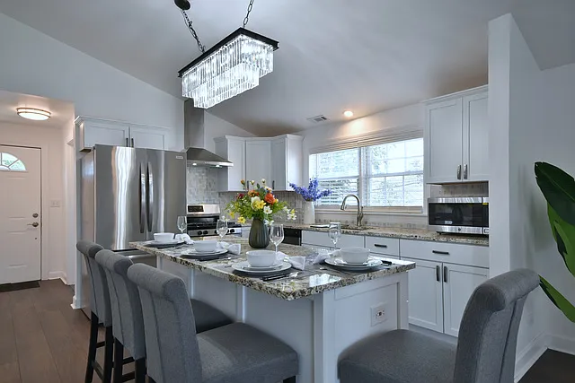 8211 W Grand Ave #1 — Photo 5