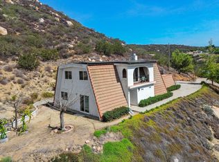 2956 La Cresta Rd, El Cajon, CA 92021