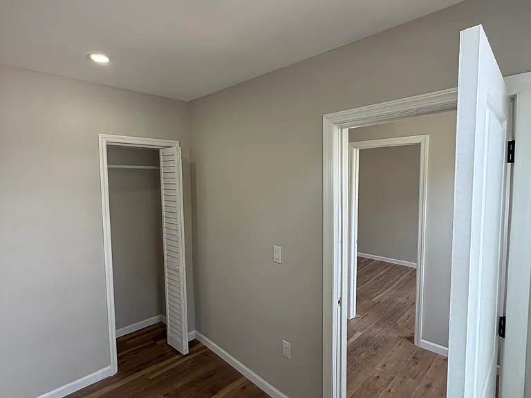 263 Griffith St #1 — Photo 10