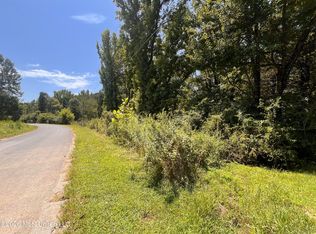 77 Lenzi Rd, Byhalia, MS 38611