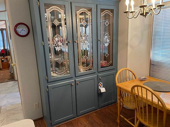 4th image of 10442 N Frontage Rd #380