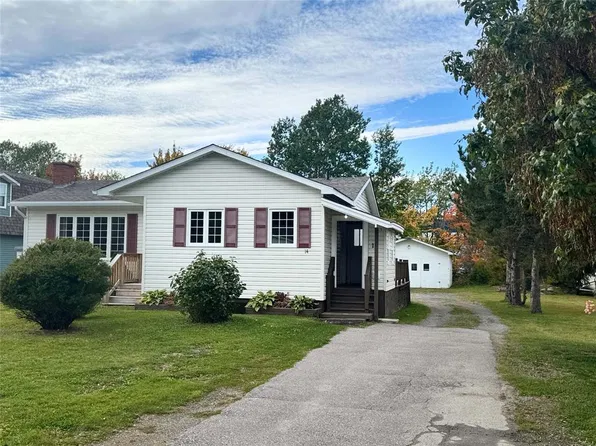 14 Hillview Heights, Glovertown, NL A0G2L0