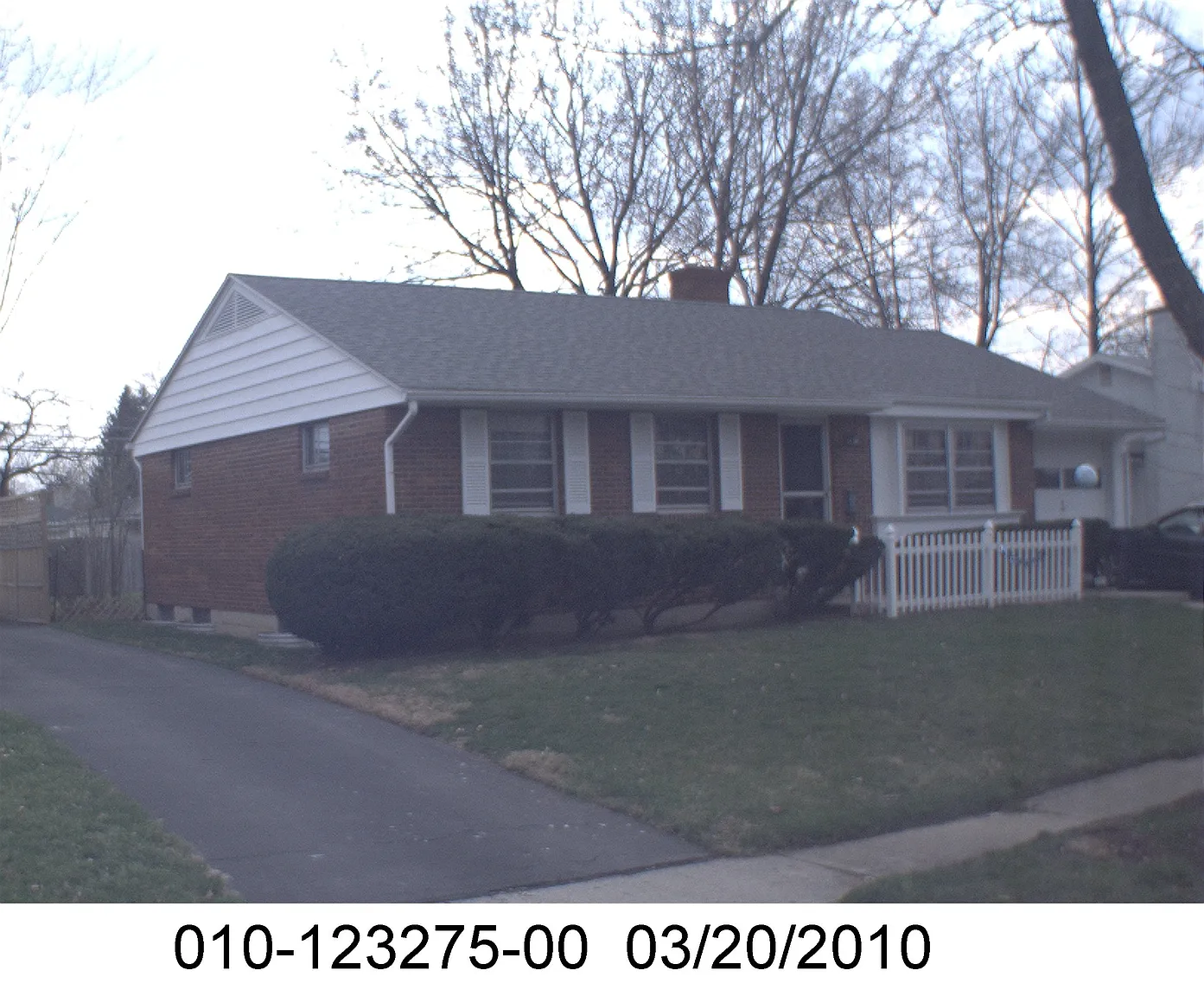 4319 Sidway Ave photo 1