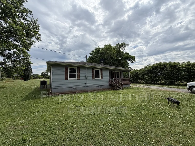 Building Photo - 425 Bainbridge Loop
