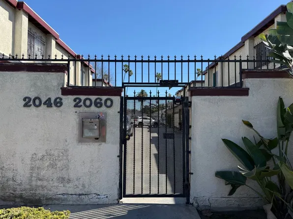 2052 Lewis Ave, Long Beach, CA 90806