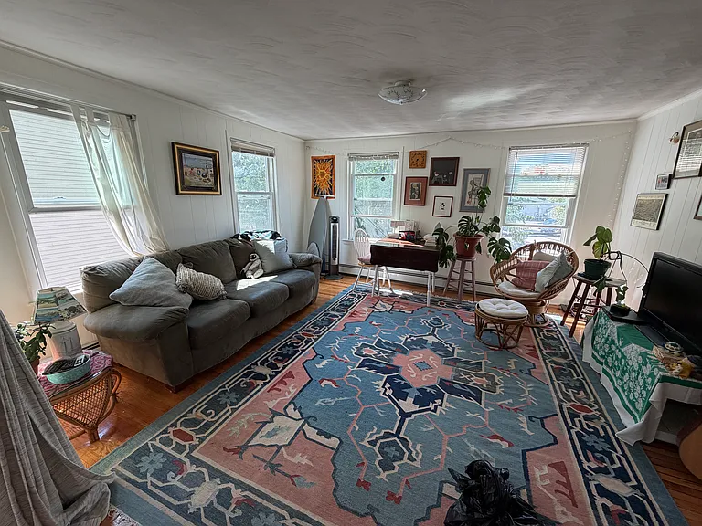 18 Tremont St #2L — Photo 2