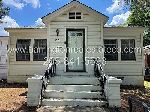 1317 5th Ave N Photo 1