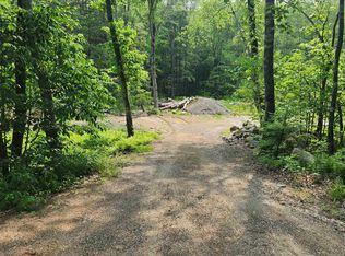 104 Beauty Hill Rd, Center Barnstead, NH 03225