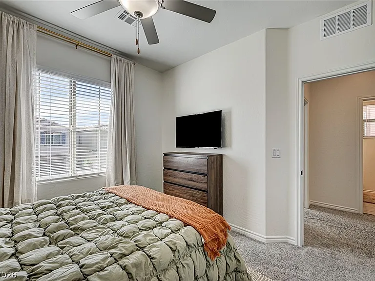 12309 Silvana St — Photo 46