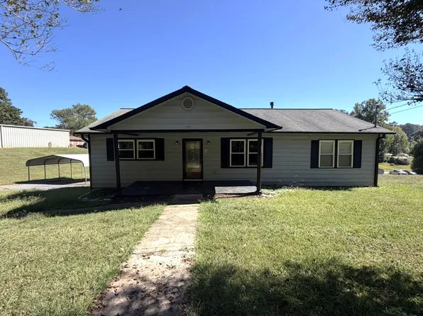 70 Briggs St, Mc Caysville, GA 30555
