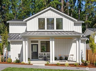 13496 Hs 7 Northeast Pl #112, Redmond, WA