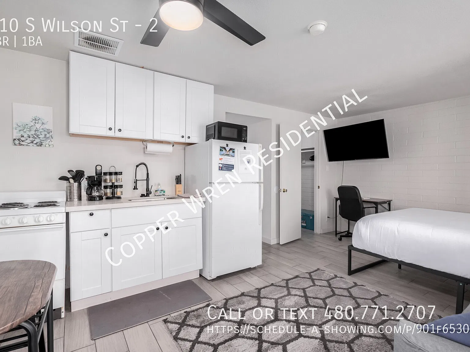 Studio, $970 — Photo 1