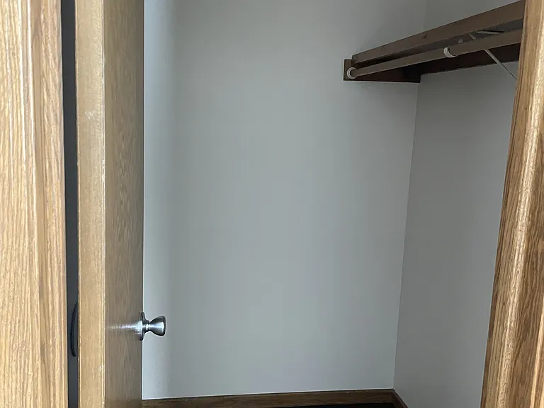 1703 Heritage Ln #4 — Photo 11