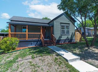 1515 E Carson St, San Antonio, TX 78208