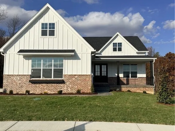 424 Milan Court #40, Floyds Knobs, IN 47119