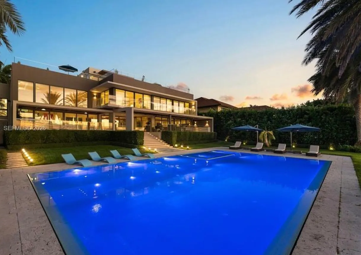 5 bed, 8.5 bath, 8903 sqft, $180,000 — Photo 4