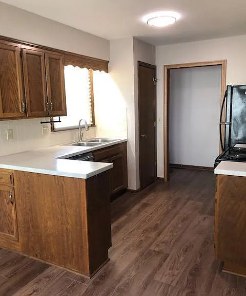 1008 NE Cedar St — Photo 4