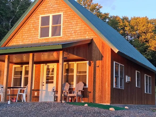 420 Ponemah Path, Newark, VT 05871